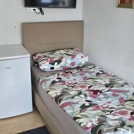 Desol Homestay Forst (Baden)