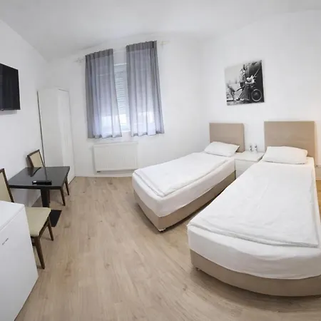 Desol Privatunterkunft *