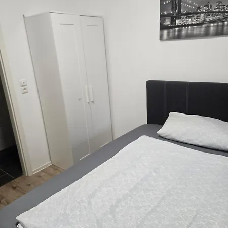 Monteurzimmer Desol *