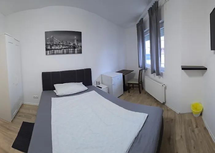 Privatunterkunft Desol