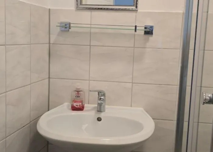 Privatunterkunft Desol *